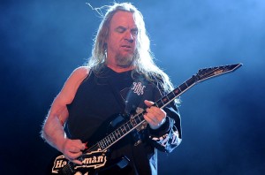 Умер гитарист и один из основателей Slayer