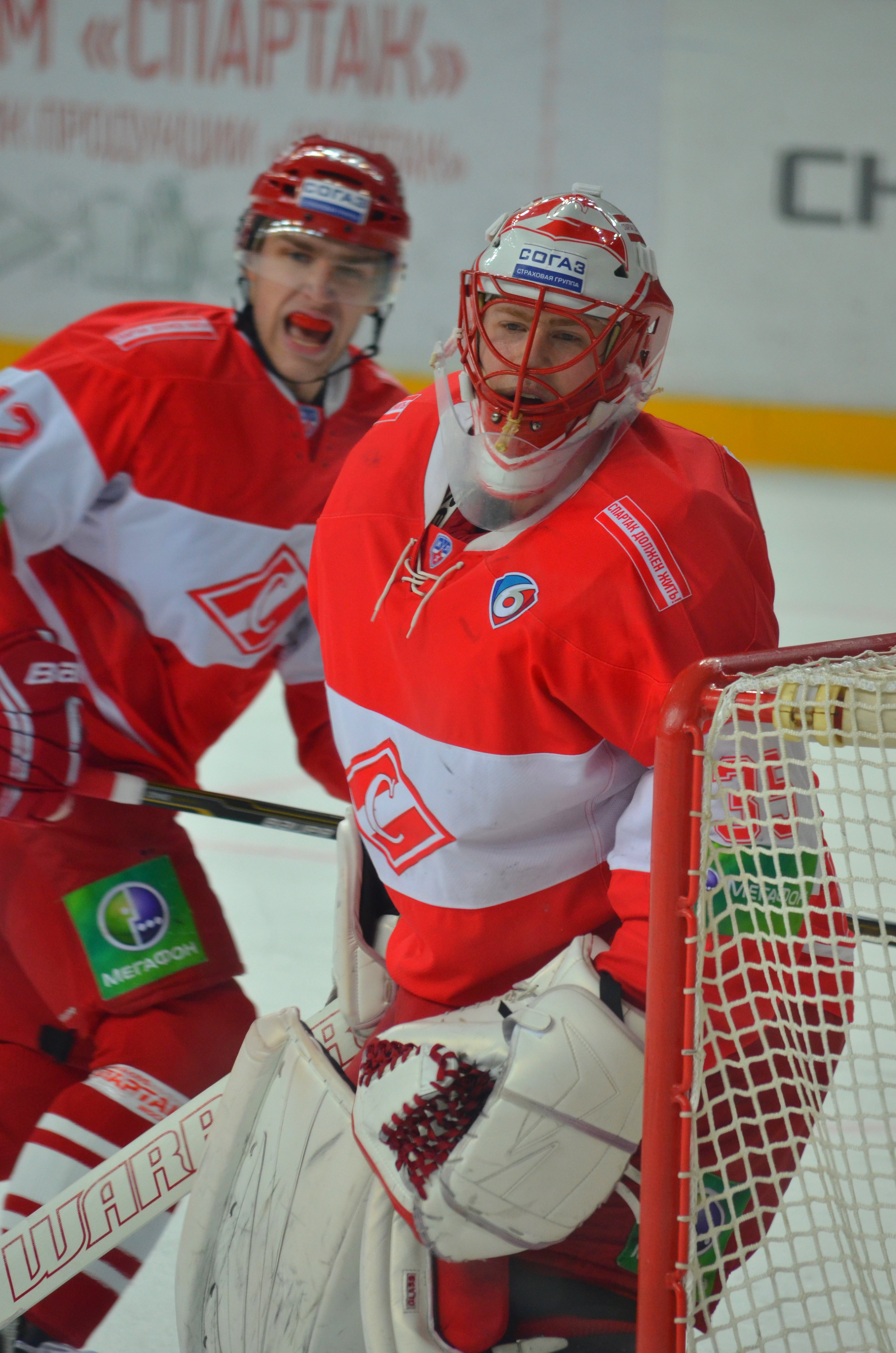 красное и белое