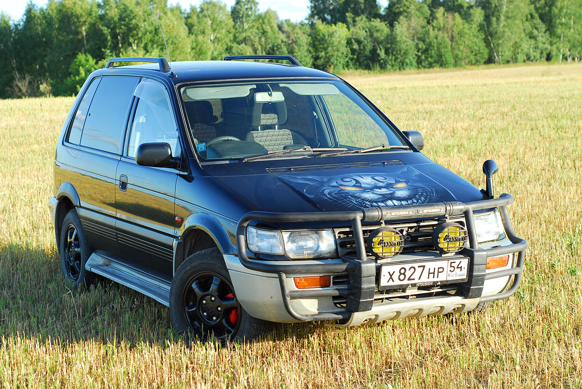 Рвр 2010 года. Mitsubishi RVR. Обвес Mitsubishi RVR 2 поколение. RVR Mitsubishi 1990. Тюнинг Митсубиси РВР 1 поколения.