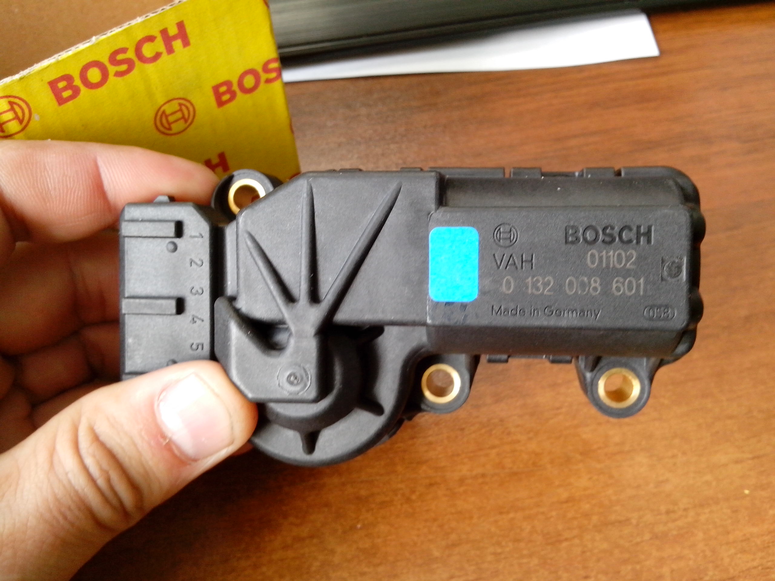 8. датчик холостого хода гольф 4 2. регулятор холостого хода гольф 3. регулятор холостого хода пассат б3 моновпрыск 1. датчик холостого хода фольксваген гольф 4.